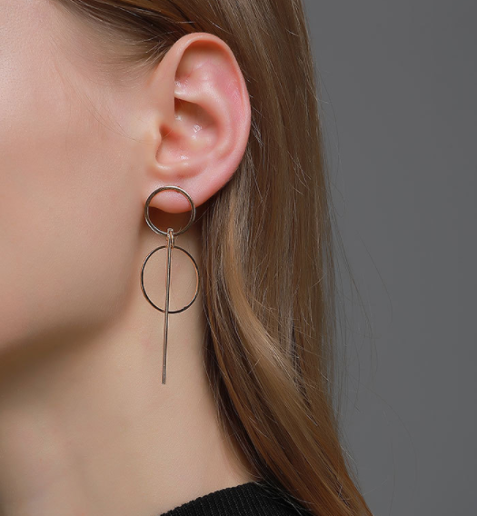 Geometric Circle Earrings