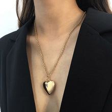Heart-shaped Pendant Clavicle Necklace